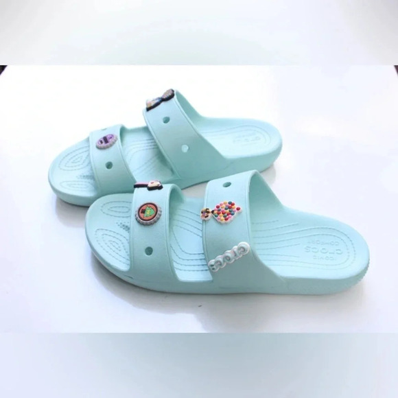 NWOT Crocs classic slide sandals - Picture 11 of 11